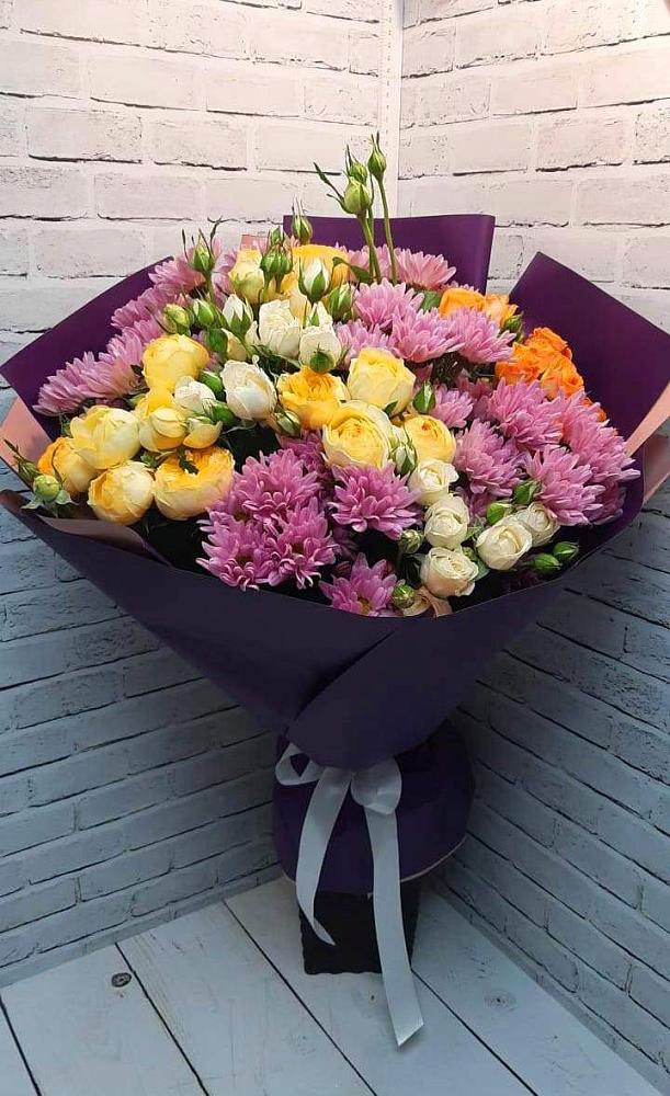 Букет цветов из: Хризантемы и Розы в Новую Купавну