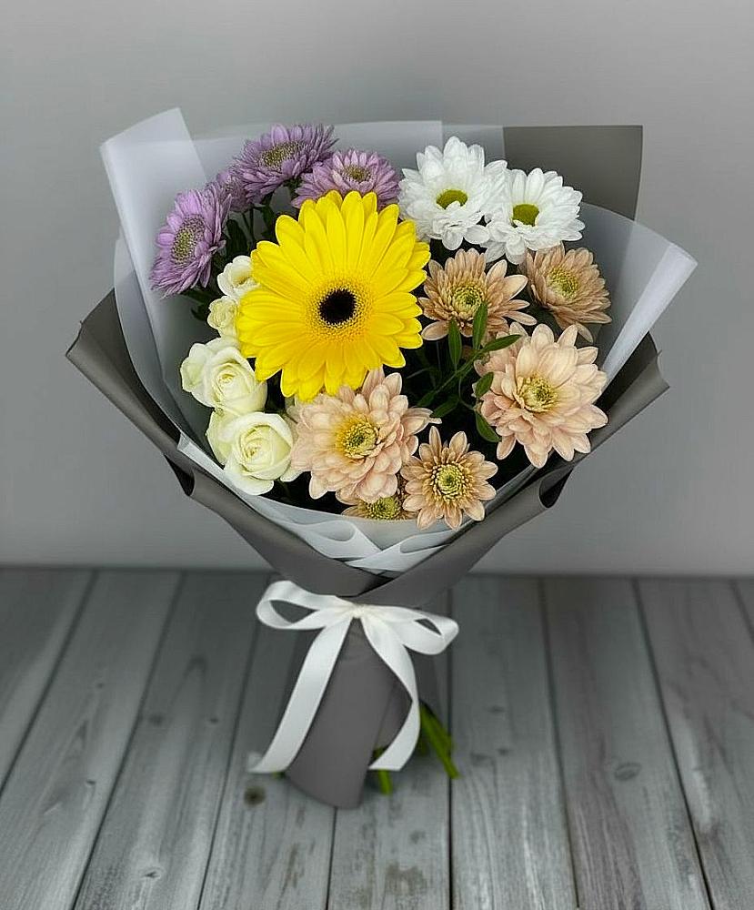 Букет цветов из: Розы, Герберы и Хризантемы в Новую Купавну