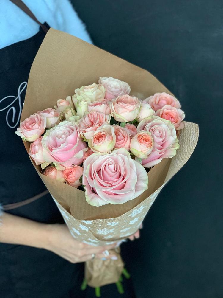 Букет цветов из: Хризантемы и Розы в Новую Купавну