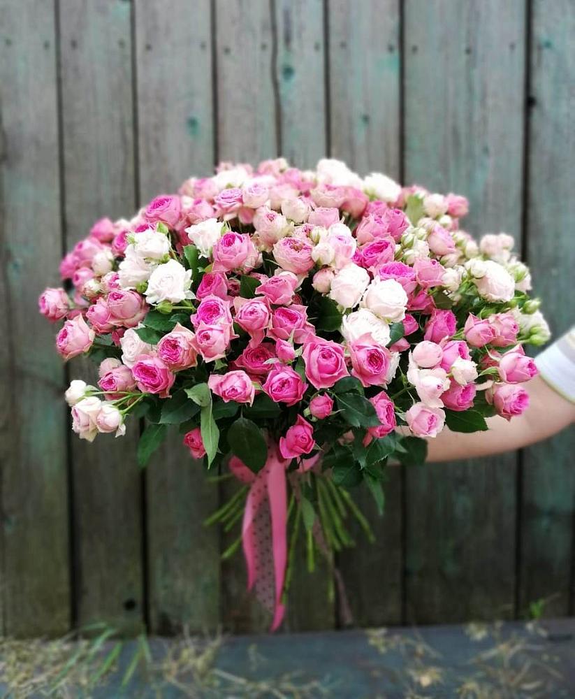 Букет Розовые кустовые розы Натали и Лав Лидия в Новую Купавну