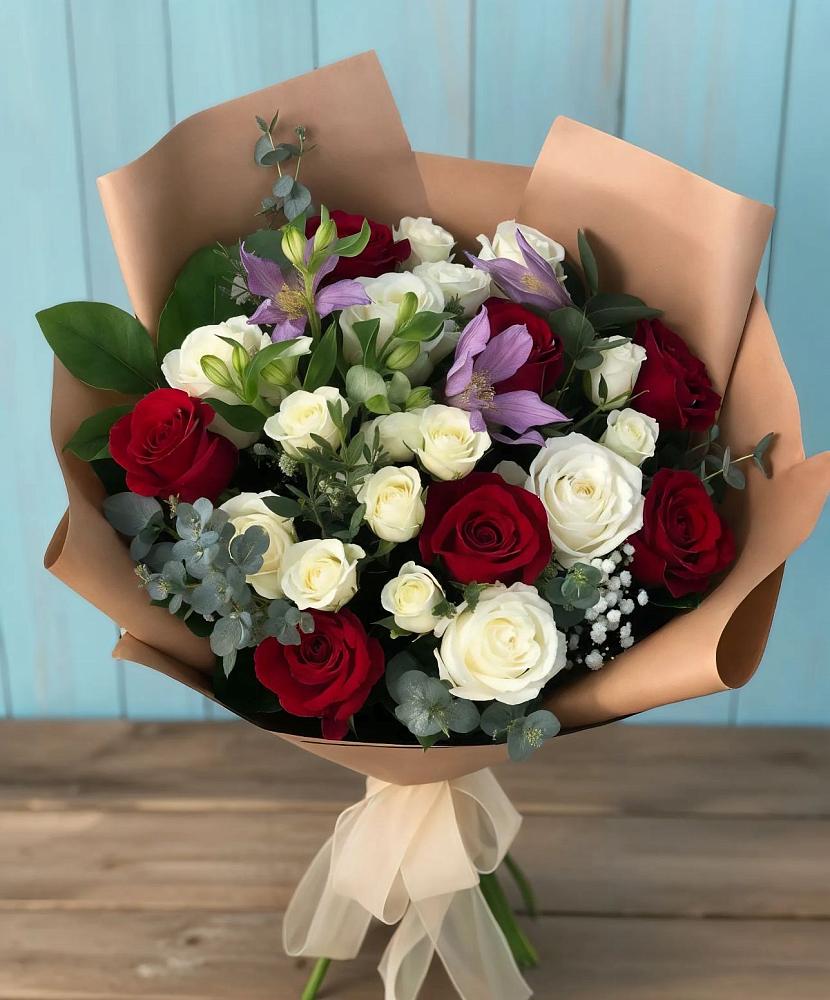 Букет цветов из: Розы и Альстромерии в Новую Купавну